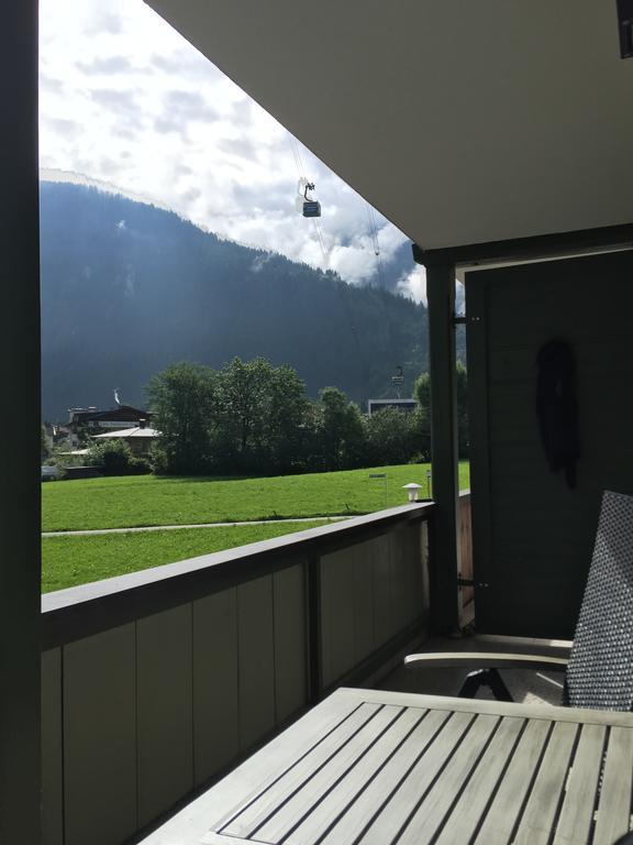 Royal Waldfeld Apartment Mayrhofen Luaran gambar